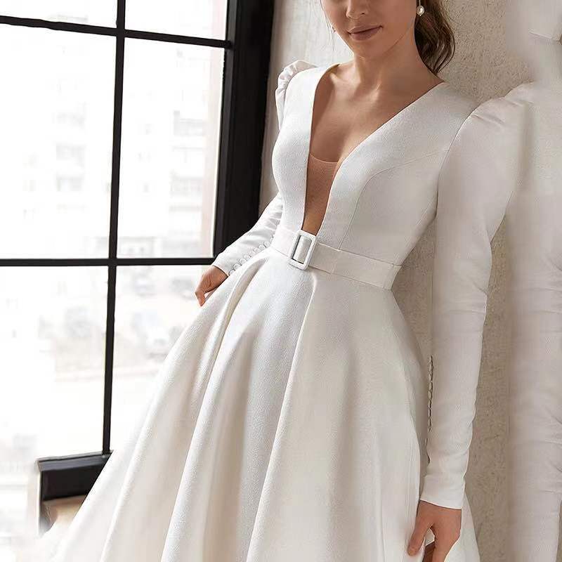 Shailise | Weißes Kleid aus feinem Satin in elegantem französischem Stil